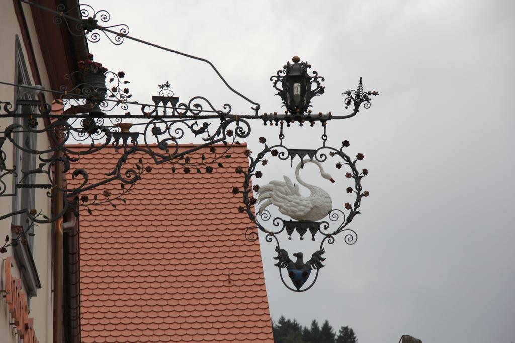 Hotel Restaurant Schwan Вертгайм Екстер'єр фото